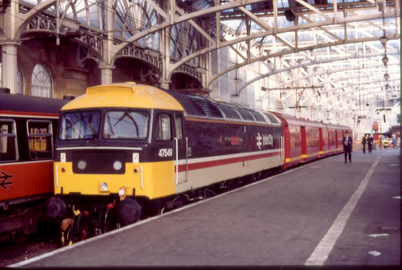 Photo of 47549 ROYAL MAIL