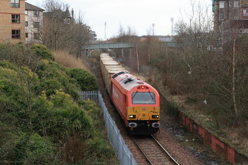 Photo of 67018 on 6B46