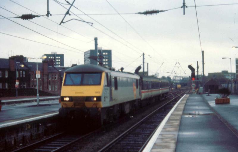 Photo of 90042 at Ayr