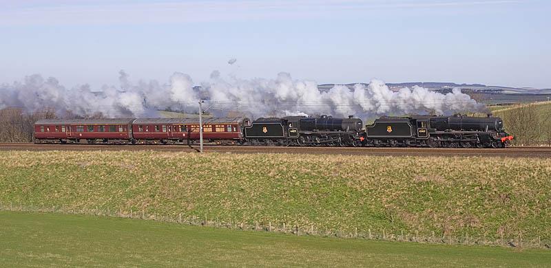 Photo of 45407 & 44871 at Burnmouth