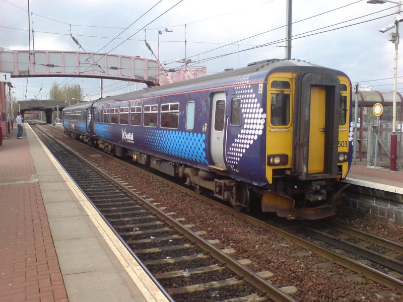 Photo of 156503 sits at Whifflet Station