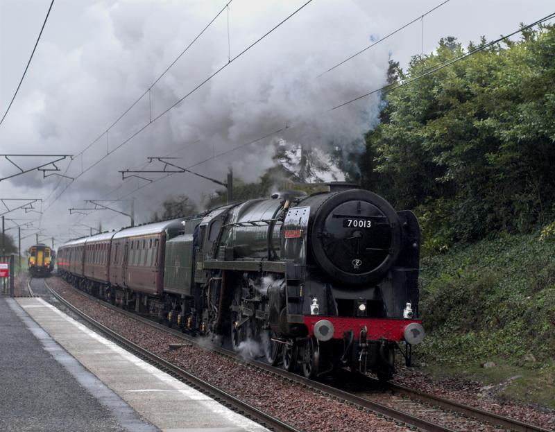 Photo of 70013 approacjng Kirknewton station