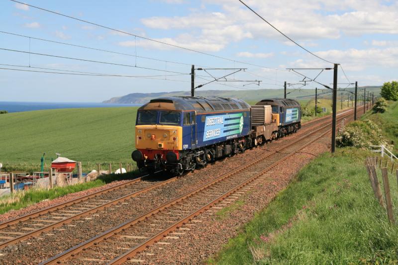 Photo of 57011 with 57007 on 6M50