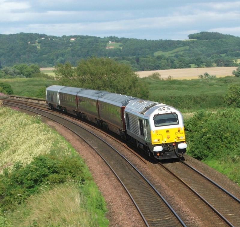 Photo of 67029 EWS executive train Cupar