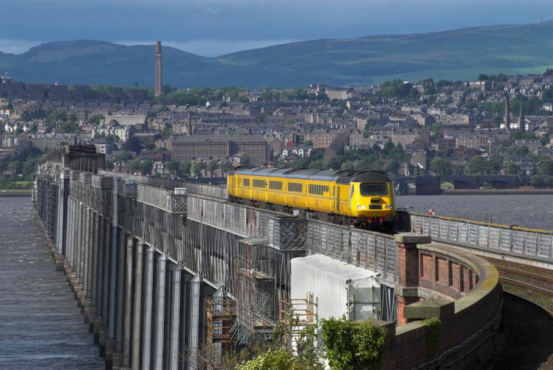 Photo of NMT HST on Tay Bridge