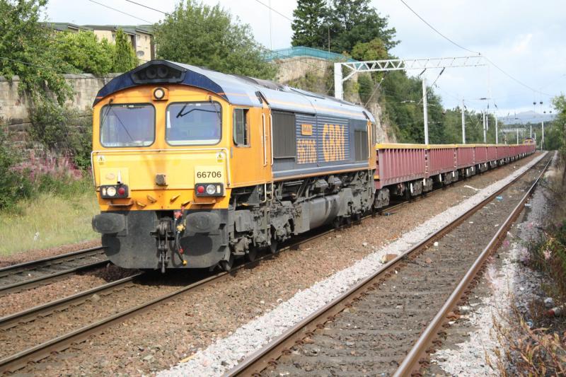 Photo of GBRF 66722 & 66706