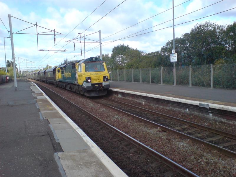 Photo of 70004 at Coatbridge Central