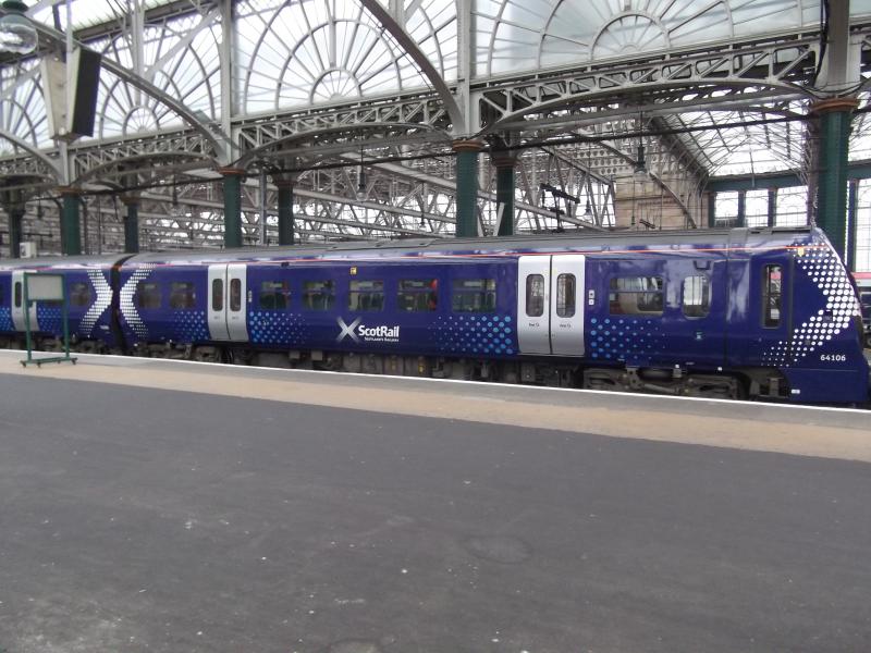 Photo of 334006 New Livery