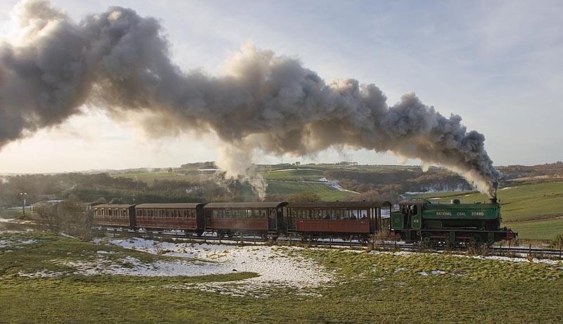 Photo of RSH Austerity 0-6-0ST - National Coal Board No.49