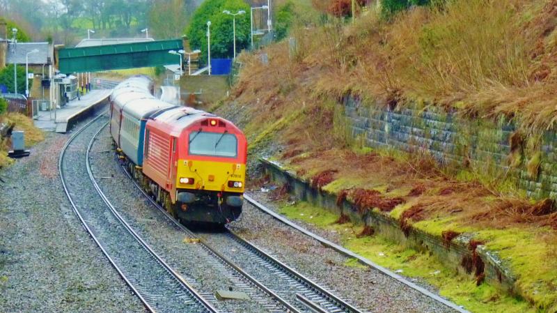 Photo of Millerhill - Perth Coach Cleaning Train