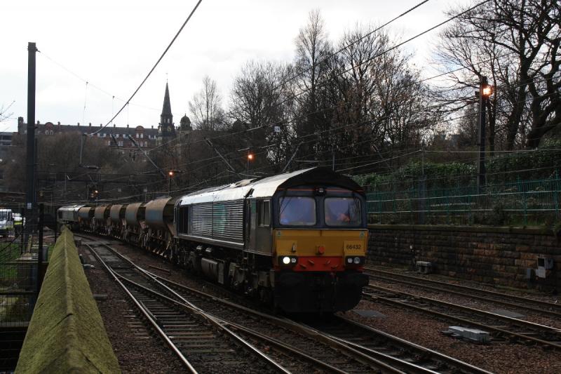 Photo of 6K99 in Princes St. Gardens