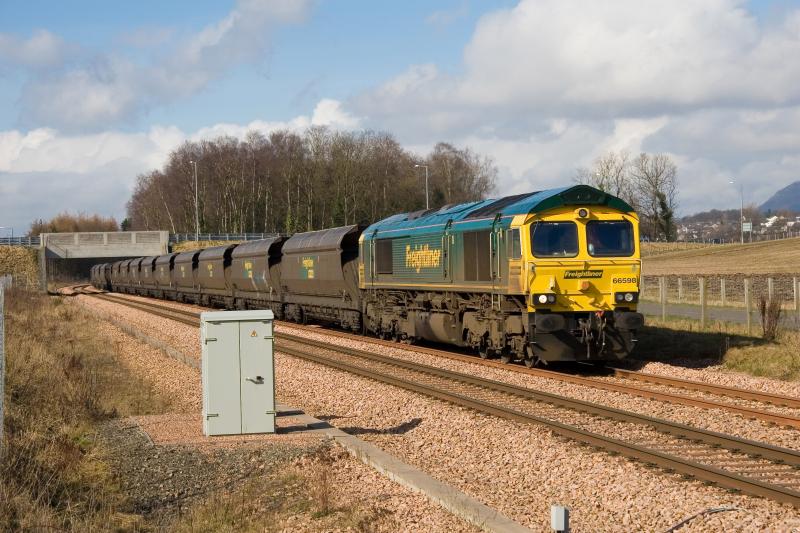 Photo of 66598 on 6G05 in Alloa loop