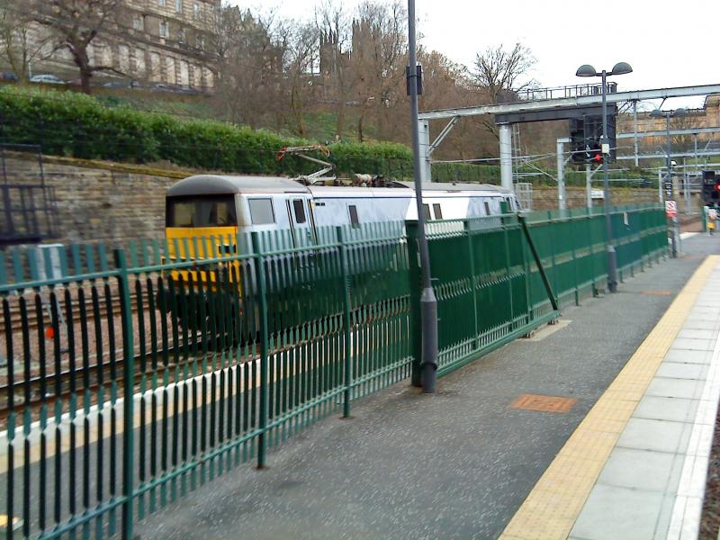 Photo of Light engine Class 91