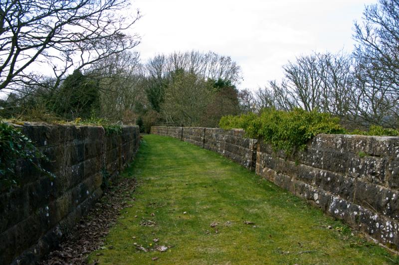 Photo of Viaduct over Kenley Water Boarhills