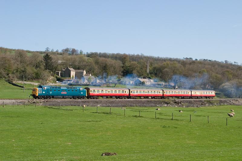 Photo of 55019 at Wensley