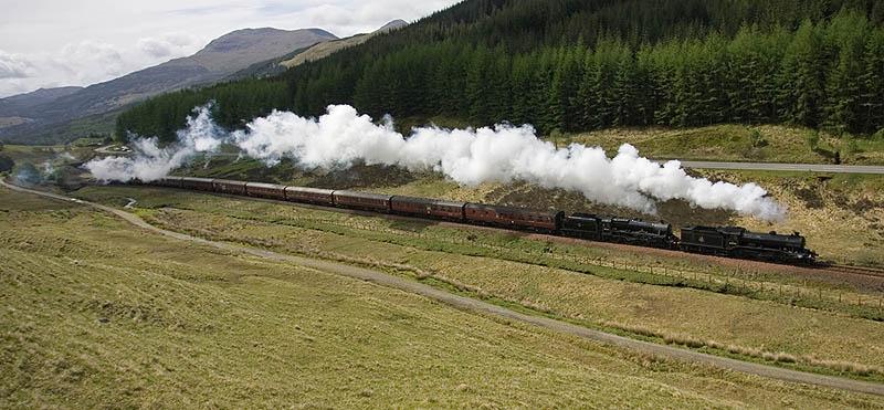 Photo of West Highlander departing Upper Tyndrum