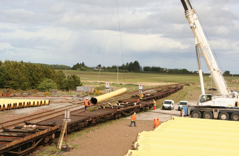 Photo of 66099 Georgemas Junction Big Yellow Pipes