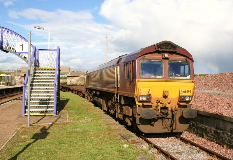 Photo of 66099 at Georgemas Junction 6E69