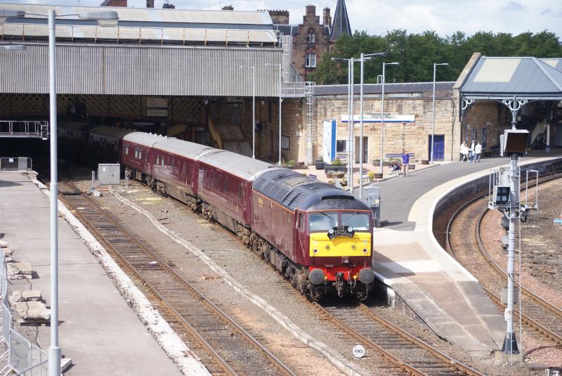 Photo of 57001 - The Royal Scotsman @ Perth