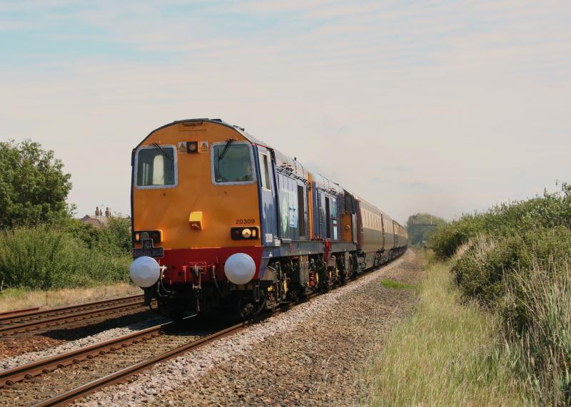 Photo of 20309 20303 Northern Belle Prestatyn 190611