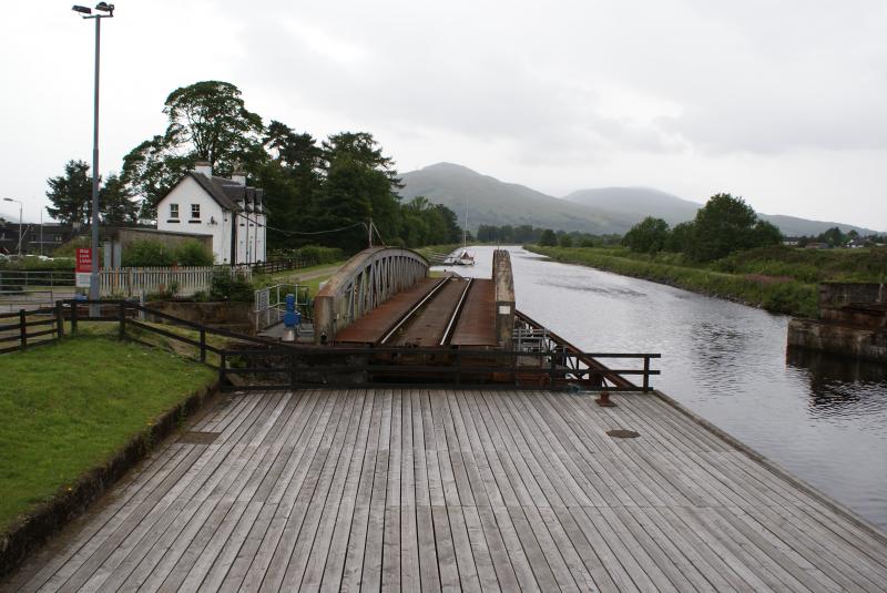 Photo of Banavie swing bridge 