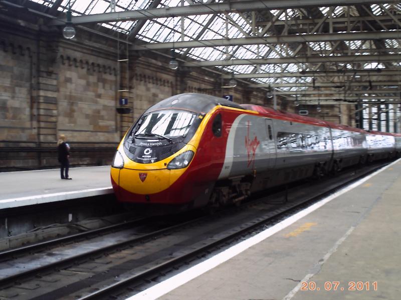 Photo of 390027 in Glasgow central