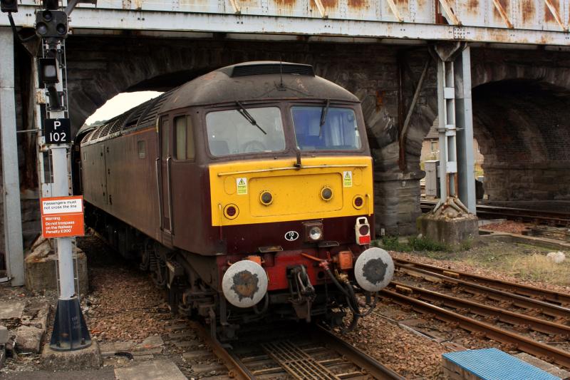 Photo of 47804 aberdeen-bo'ness srps ecs